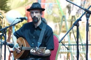 Olivier Milchberg playing Bouzouki with Passe Montagne, Sulam Yakov festival, Israel
